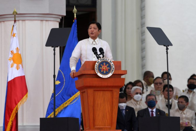Photo of New Philippine President Ferdinand Marcos Jr. delivers a speech after he was sworn in as the country’s new leader