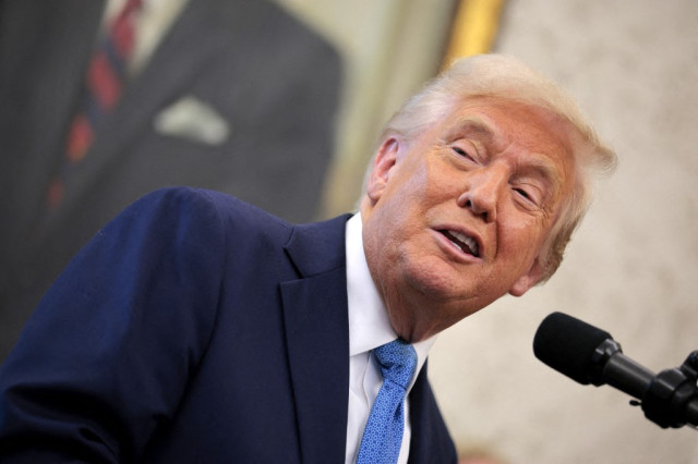 President Donald Trump delivers remarks during the swearing-in ceremony for Securities and Exchange Commission Chairman Paul Atkins in the Oval Office at the White House on April 22, 2025 in Washington, DC.