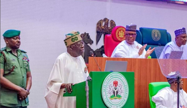 Tinubu addressing lawmakers