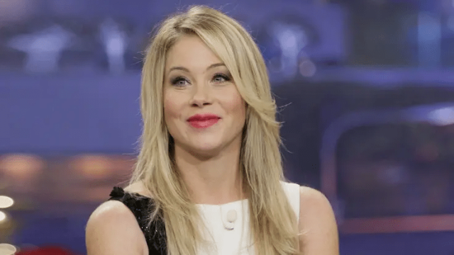 Actress Christina Applegate Recounts Struggles With Cancer
