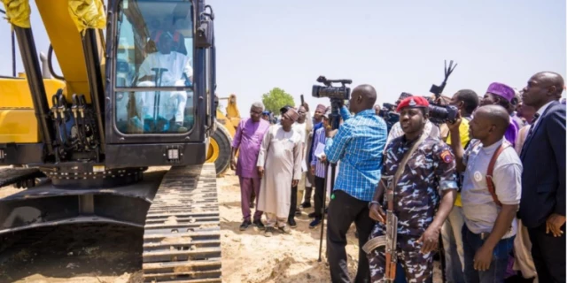 groundbreaking ceremony at  Alau Dam