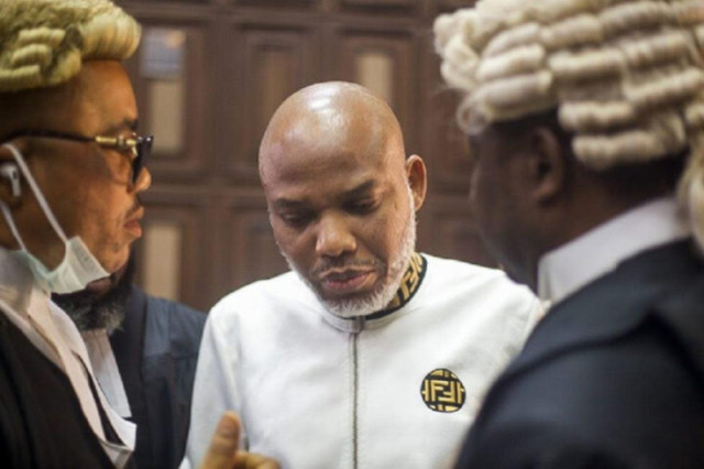 Photo of Leader of the Indigenous People of Biafra (IPOB), Mazi Nnamdi Kanu, with Counsel in court