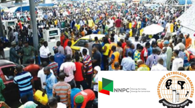 Nigerians on queues over fuel shortage in Lagos state and its environs and Independent Marketers, NNPC/