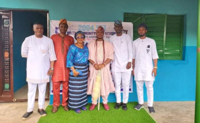 Secretary, Aribiro Samuel; Uwala Vincent Abimbola, President, Old student Association; 
HRM Oba Engr Oyebanji Adetunji Olowobese- Oloja of Oja Odan,  
Principal Orita Community High School - Junior School, Mrs Justina Nnorom,  Pastor Martin Abiodun - Ge