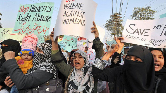 Photo of Women protesting in Pakistan